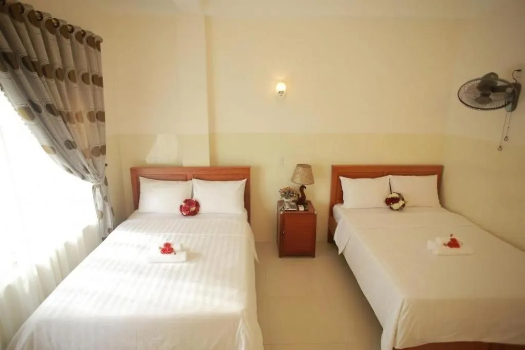 Nam Quan Hotel Da Nang 0*,  Vietnam