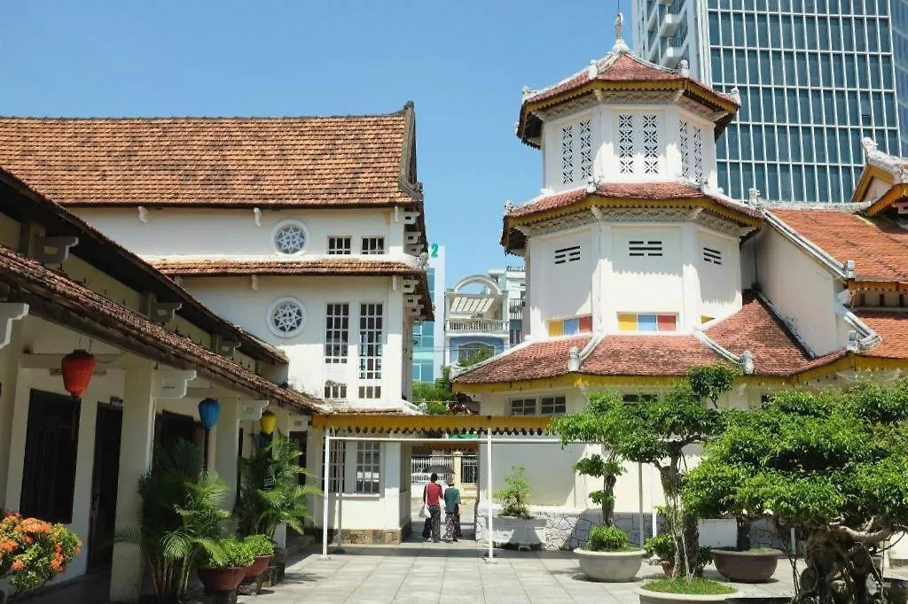 Nam Quan Hotel Da Nang