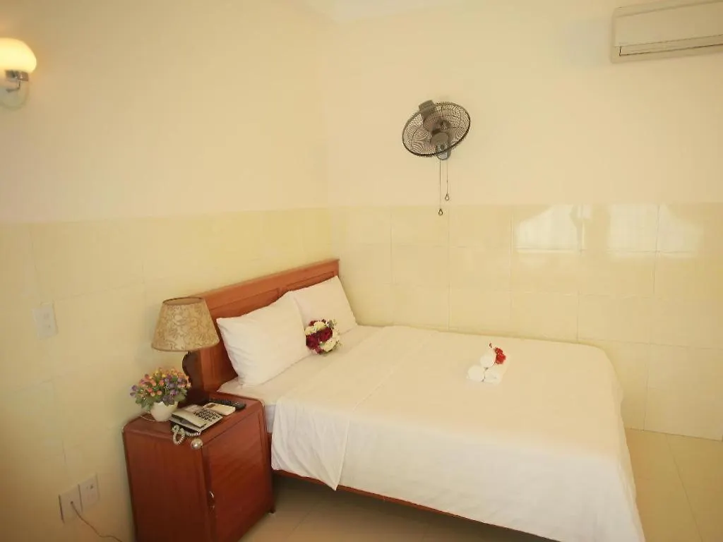 Nam Quan Hotel Da Nang 0*,