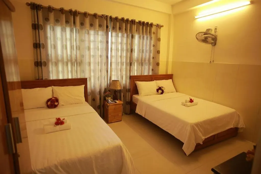 Nam Quan Hotel Da Nang 0*,  Vietnam